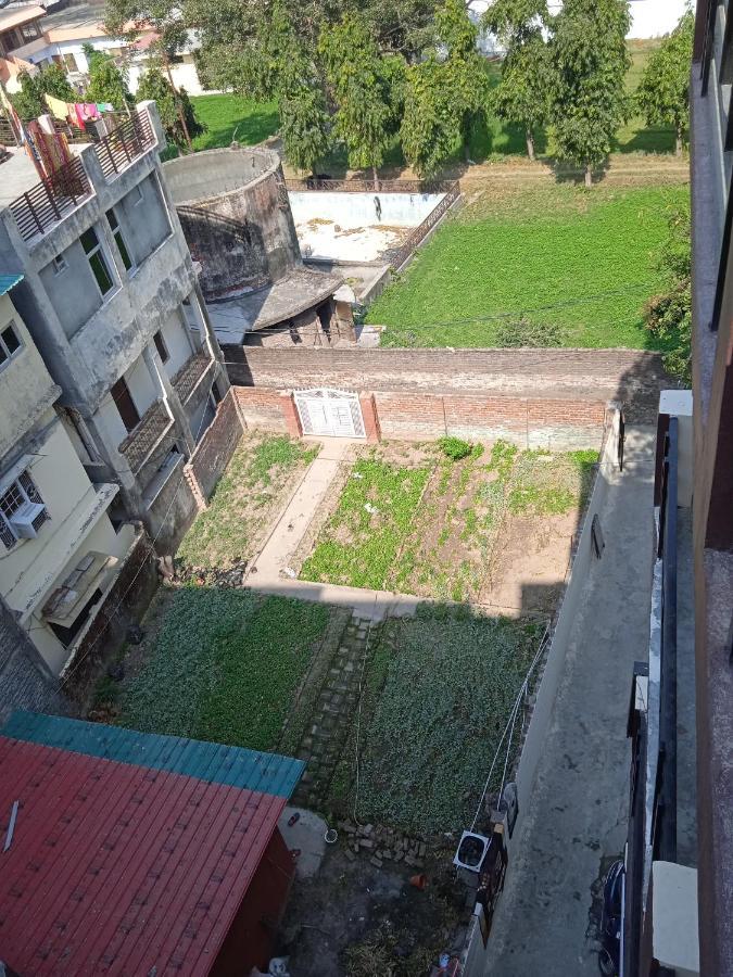 Triple1 Hostel & Homestay Rishīkesh Εξωτερικό φωτογραφία