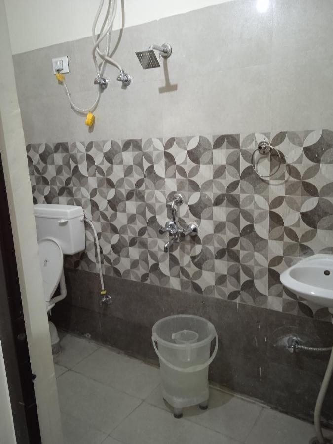 Triple1 Hostel & Homestay Rishīkesh Εξωτερικό φωτογραφία