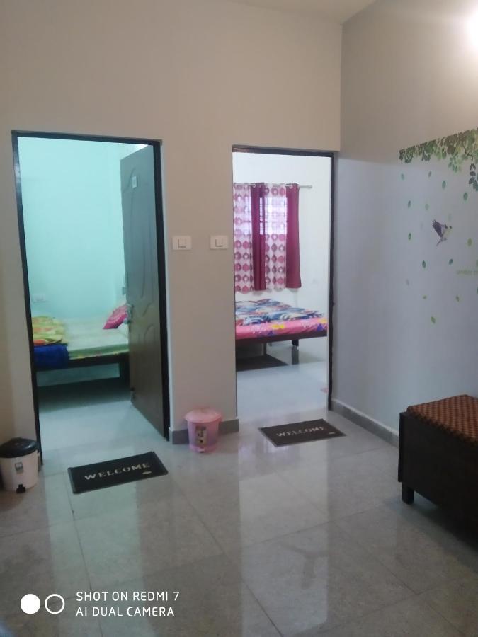 Triple1 Hostel & Homestay Rishīkesh Εξωτερικό φωτογραφία