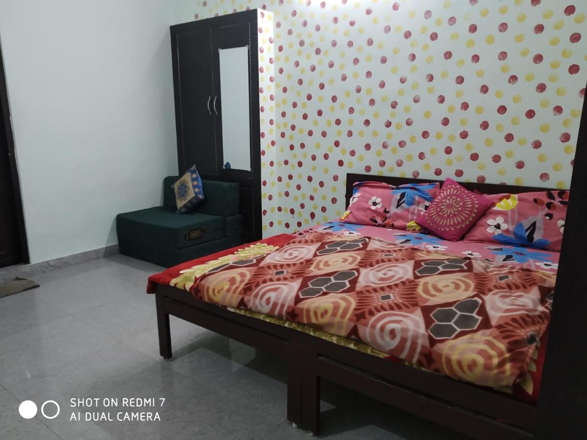 Triple1 Hostel & Homestay Rishīkesh Εξωτερικό φωτογραφία