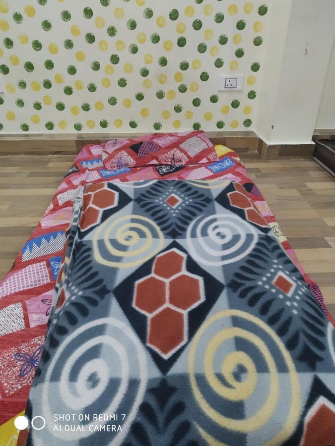 Triple1 Hostel & Homestay Rishīkesh Εξωτερικό φωτογραφία